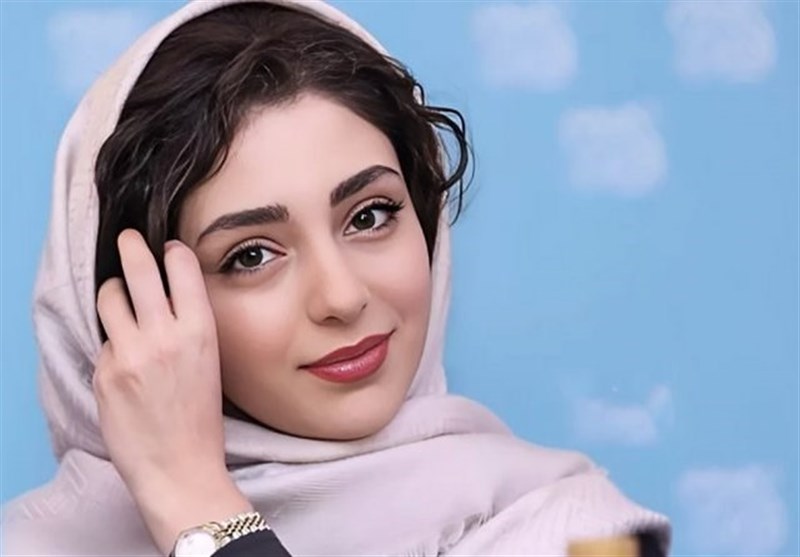 هستی مهدوی فر