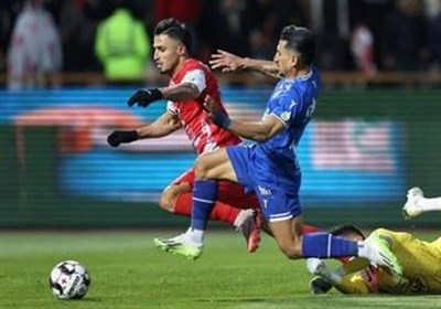 پرسپولیس2 ـ 1 استقلال؛ علی‌پور کنار هاشمی‌نسب