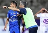 استقلال با جباری نفس کشید