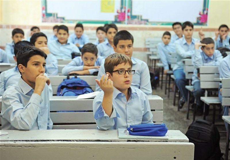 آموزش