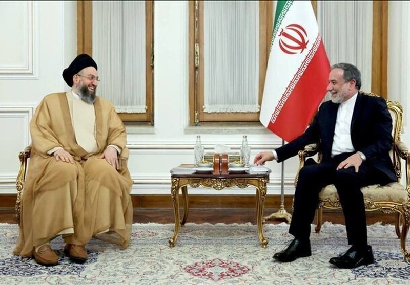 حکیم