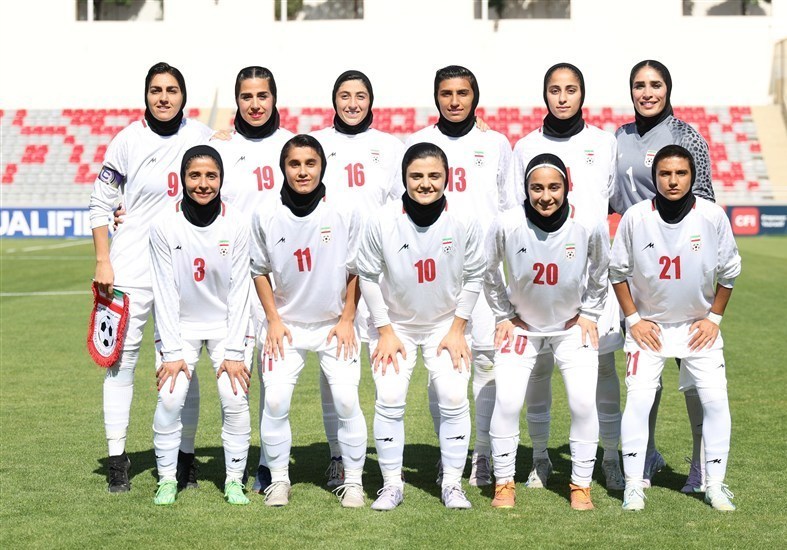 فوتبال بانوان