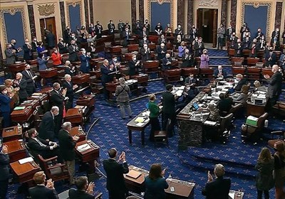 تلاش‌ سناتورهای سنا برای جلوگیری از حمله آمریکا به ونزوئلا