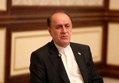 حاجی بابایی خطاب به ترامپ: یک بار بزنید، آنقدر می‌زنیم تا تمام شوید!