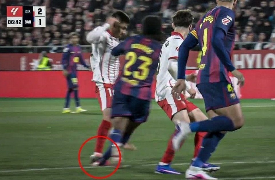 تیم فوتبال بارسلونا , لالیگا اسپانیا , هانسی فلیک , 