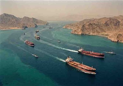 آلمان ناو جنگی خود از تنگه هرمز را عقب کشید